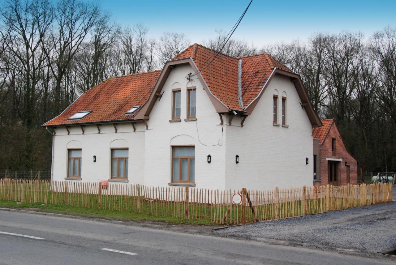 Jachthuis Au Bois Du Gheer Eksteriør billede